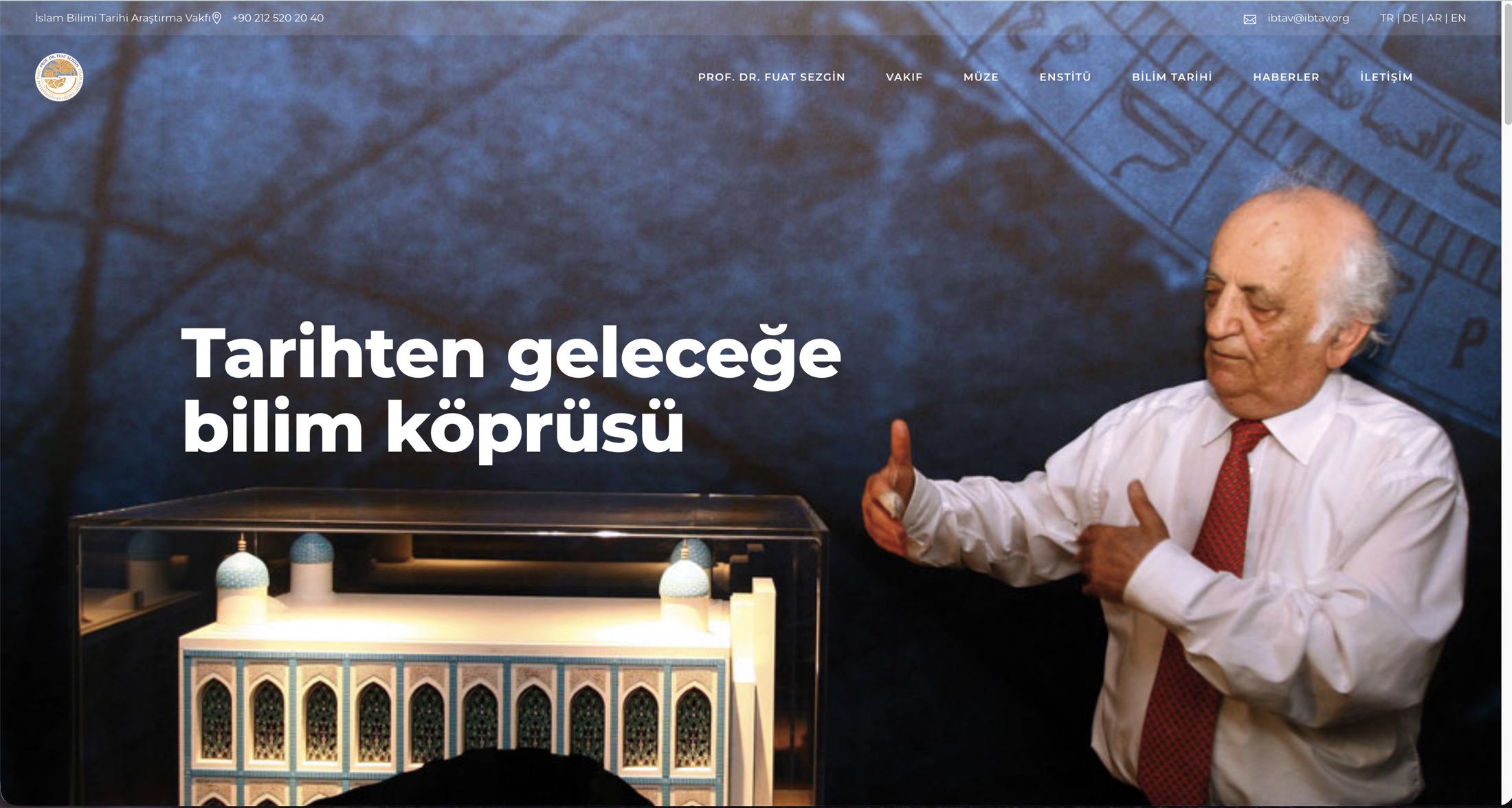 Fuat Sezgin Vakfı web sitesi ekran görüntüsü